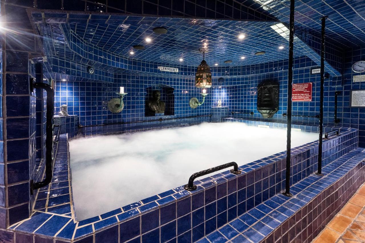 Hotell Gaestis Варберг Экстерьер фото